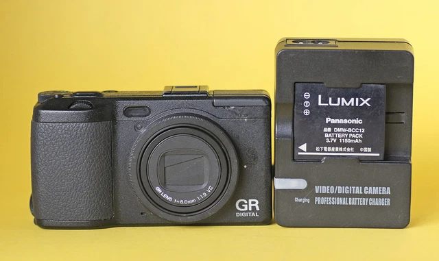 Ricoh GR Digital IV 10.1MP Digital Camera - Black, Perfect working