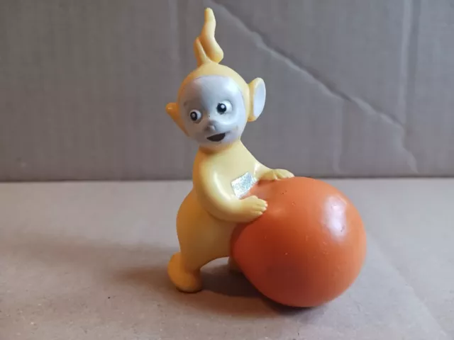 Figur Teletubbies Laa-Laa mit Ball Bullyland 90er vintage