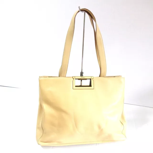 AUTH SALVATORE FERRAGAMO bag Women Used Shoulder Bag Beige Leather $182 ...