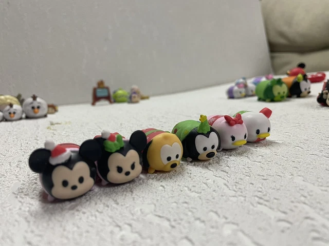 Disney Tsum Tsum Mickey And Minnie Christmas Set Figures - 6