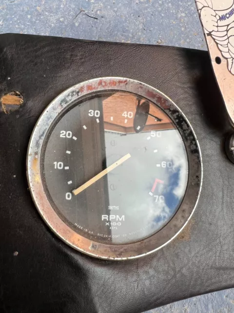 Classic Mini Smiths gauges oil pressure temp clock volts Austin Morris Rover