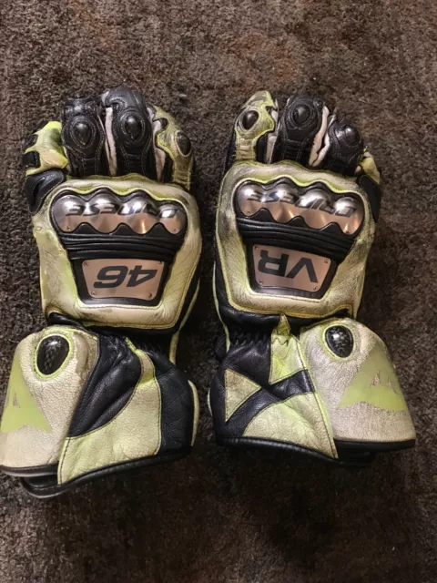 Dainese Full Metal 6 Replica Rossi Gloves USED