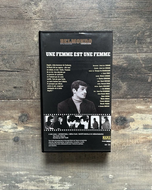 Jaquette DVD de Une femme est une femme - Cinéma Passion