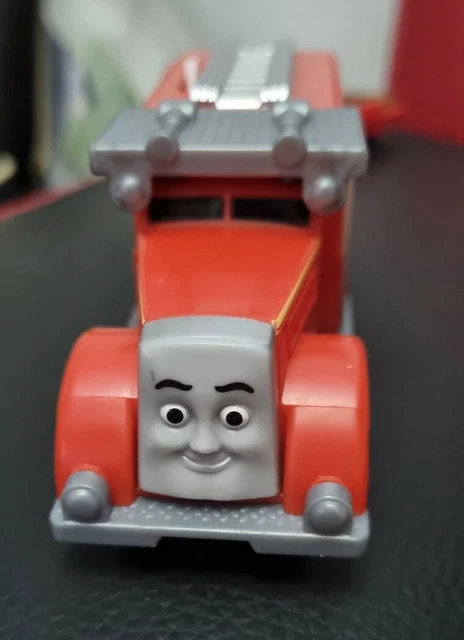F R Engine Train THOMAS & FRIENDS Trackmaster Fiery Flynn Fire Engine Train VGC EUR 20 ...