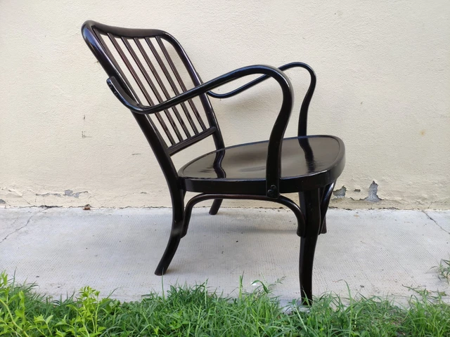 Poltrona da camino Thonet A752 Josef Frank