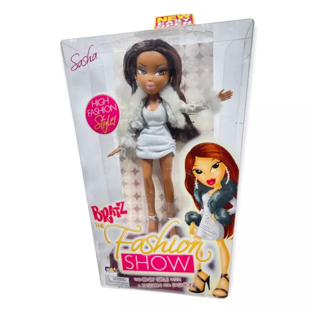 RARE SASHA BRATZ The Fashion Show DOLL MGA Dress Jacket Heels Style HTF New