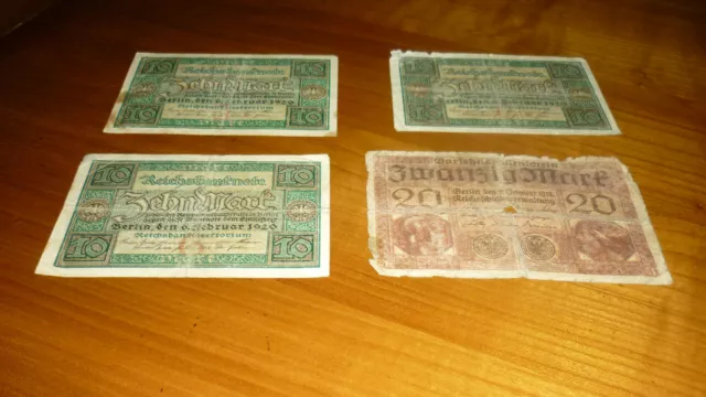 4 Banknoten 3 Mal 10 Mark 1920 und Darlehenskassenschein 20 Mark 1918