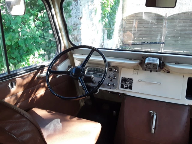 Citroen HY Van 1965 Vintage Motorhome Campervan Surf van. Standing headroom. 9