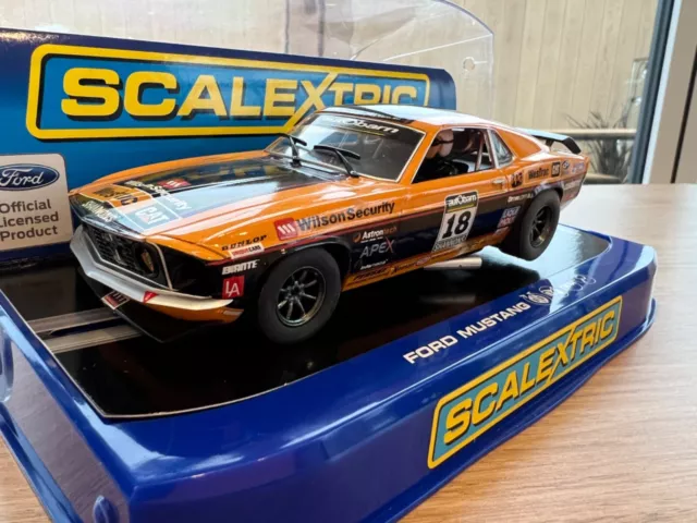 Scalextric C3671 Ford Mustang 2011 Cupsal BNIB 3