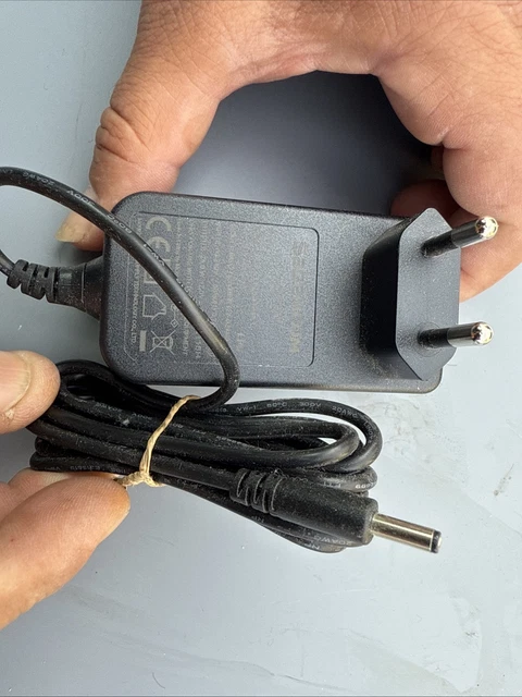 Décodeur TV Orange Mini 4K UHD Complet Avec Alimentation - Ouvert Jamais Utilisé - Neuf