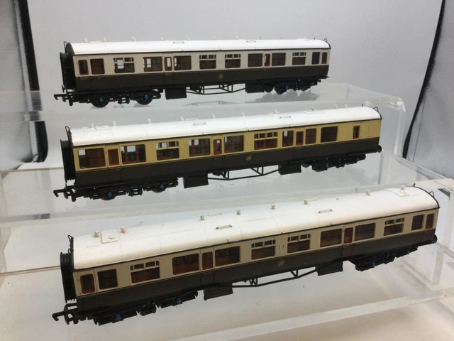 REPLICA 12041/12051 OO Gauge GWR Collett Coach x3 (Faded Paint) £29.99 ...