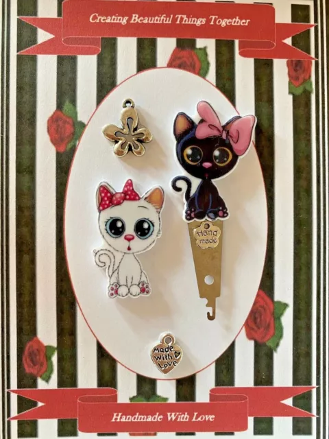 Handmade Magnetic Needle Minder & Threader Set  “Adorable Kittens”