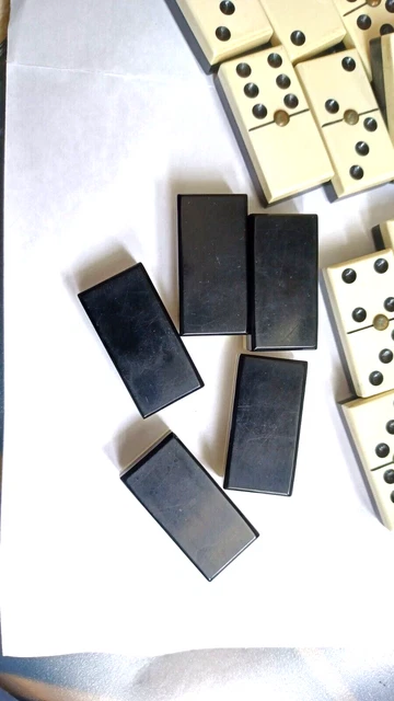 Complet de 28 dominos Vintage Set de Double Six