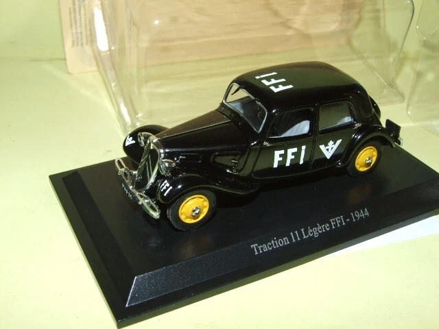 CITROEN TRACTION 11 LEGERE FFI 1944 MILITAIRE UNIVERSAL HOBBIES  1:43 blister
