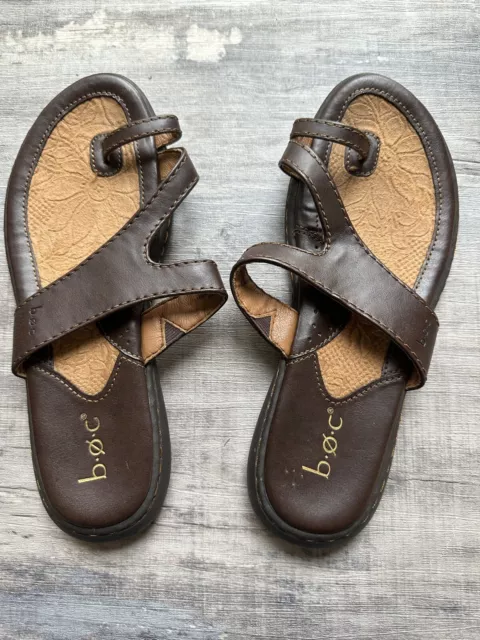 BOC Born Sandals Size 7 Women’s Comfy Thong Flip Flops Brown Leather