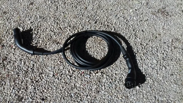 Câble de recharge électrique Renault Zoé R90 - 296955250R ORIGINEEL