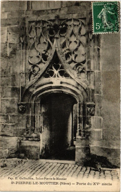 CPA St-PIERRE-le-MOUTIER - Porte du XV siecle (456403)