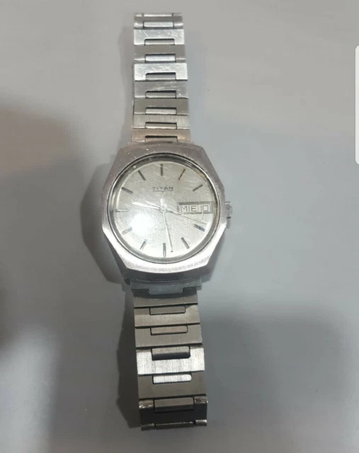 Reloj titan suizo cheap
