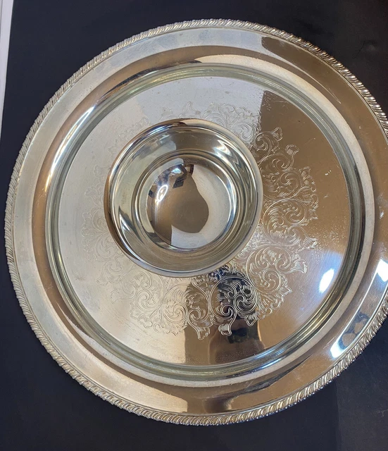 VTG ONEIDA USA Silver Plated One Piece Chip/Dip Georgian Scroll