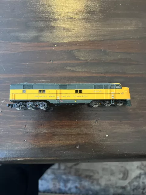 N Scale Life-Like 7006 CNW Chicago & North Western EMD E7A Diesel #5010-B