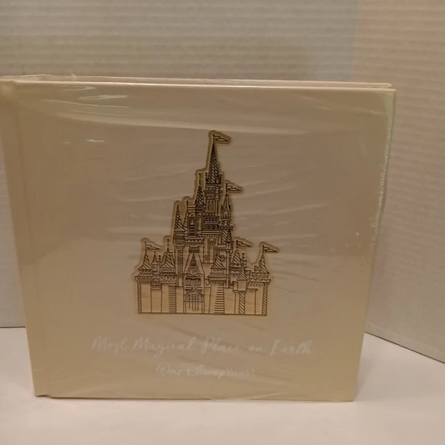 WALT DISNEY WORLD PARKS Photo Album MOST MAGICAL PLACE ON EARTH New 30.00 PicClick