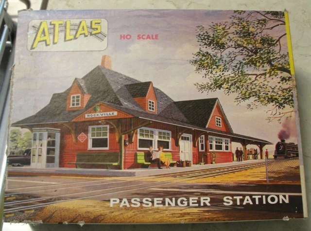 VINTAGE 1962 ATLAS HO Scale Passenger Station Model Kit # 706-300
