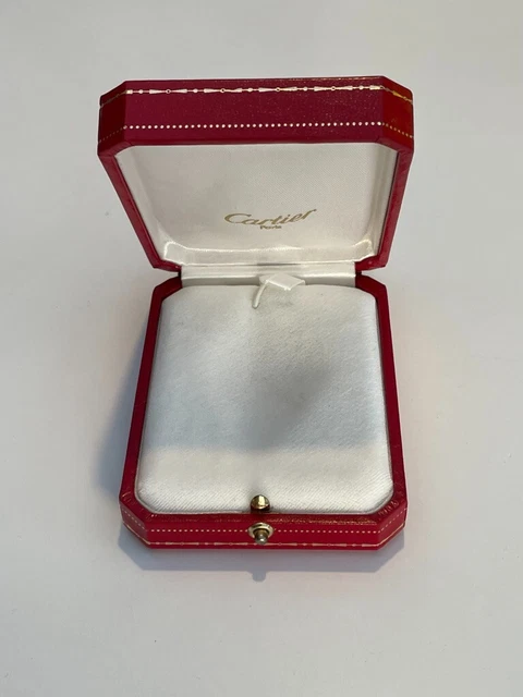 Écrin Cuir Et Velours Pour Montre Gousset – 8x6 Cm – Ancien