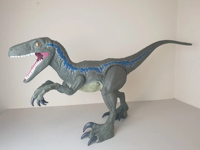 JURASSIC WORLD DINOSAUR Super Colossal Velociraptor Blue Figure Mattel ...