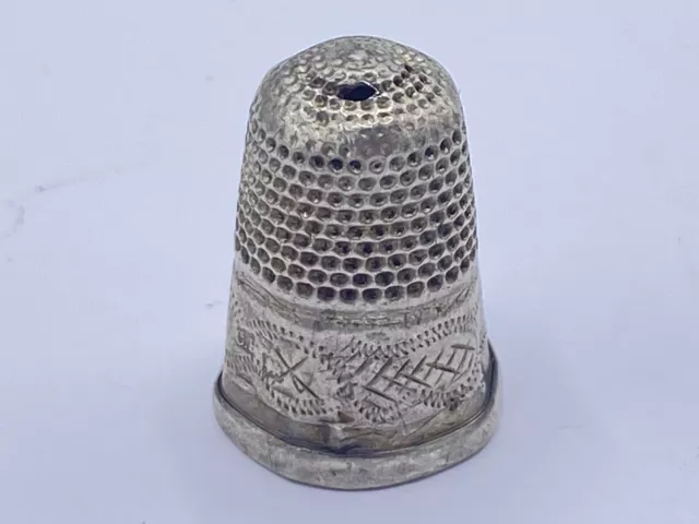 Antique Florally Decorated Silver Hallmarked Chester Charles Horner Thimble