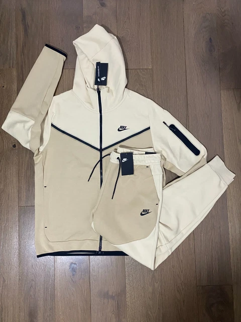 MENS NIKE TECH fleece new season Beach cream/grain/black Tracksuit
