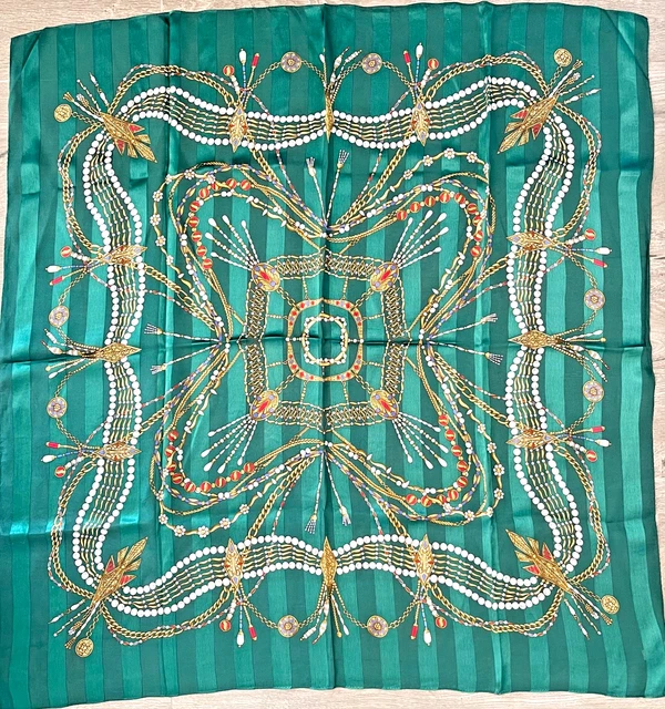 Foulard/carré En Soie 100% Pierre Cardin - Couleur Marron, Occasion, Style élégant