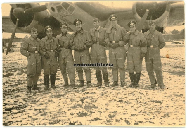 Orig. Foto 1.(F)/124 Pilot m. Dornier Do 17 Flugzeug Flugplatz DANZIG Polen 1941