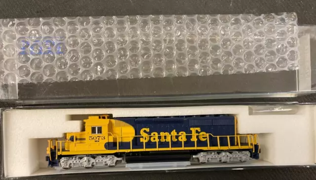 Kato 176-8201A Sd40-2 Mid Atsf #5073 New In Box Nos Mint