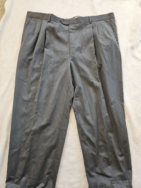 Monsieur by Givenchy Dress Pants Gray Pleated Front MENS SIZE 44R X 29L. C30