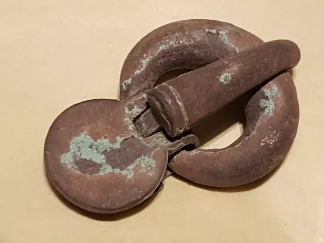 Very rare stunning complete Saxon bronze buckle. Please read description. L143t