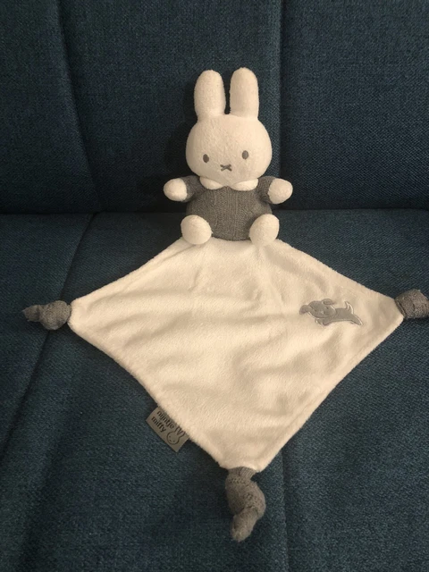 doudou plat mouchoir lapin blanc gris chien NIJNTJE MIFFY