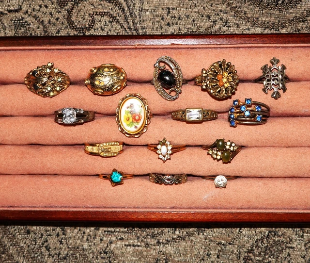 Lot 15 Vintage to Mod Women’s Rings Rhinestones CZ's missing stones, for crafts Lot 15 Vintage to Mod Women’s Rings Rhinestones CZ's missing stones, for crafts