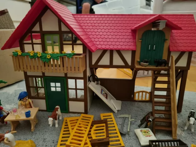 Playmobil Bauernhof 6120 mit Ferkelstall 5122