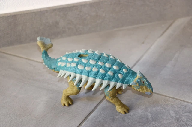 Jurassic World - ROAR STRIKERS Ankylosaurus, Giocattolo per Bambini 4+ Anni, HDX36