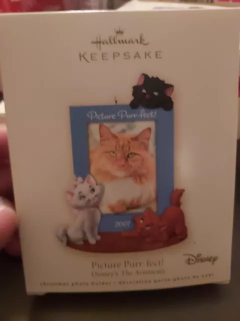 Hallmark Keepsake Ornament Disney's The Aristocats Picture Purr-fect  Photo 2007