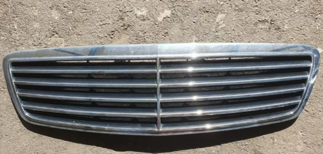 Original Mercedes-Benz S-Klasse W220 Frontgrill  Kühlergrill vorne A2208800383