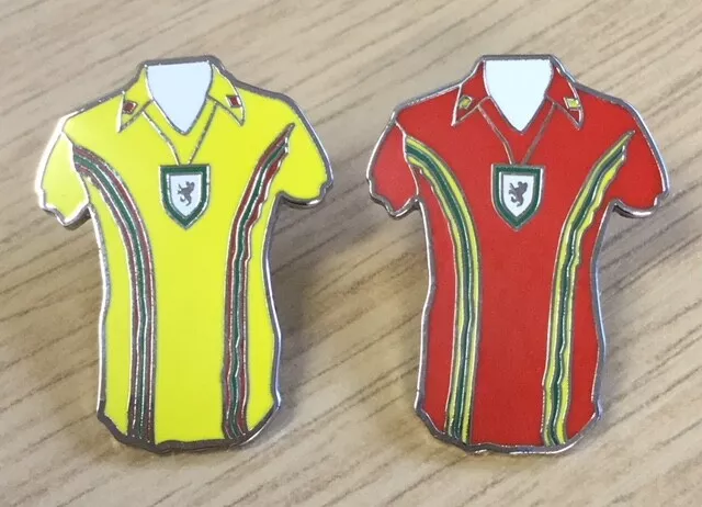 Wales International Football Team Admiral Classic Retro Kit Enamel Pin Badge
