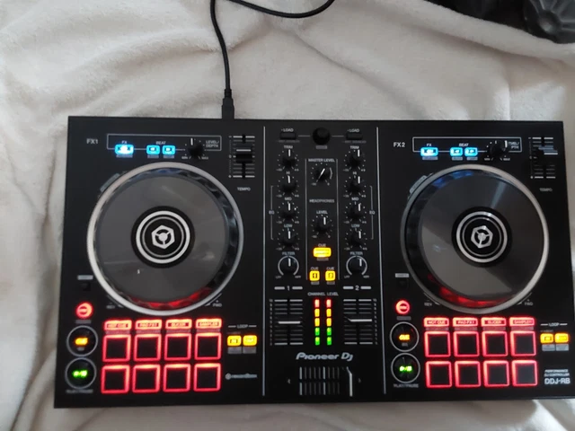 Pioneer DDJ-RB DJ コントローラー　パイオニア Pioneer DJ DDJ-RB DJコントローラー