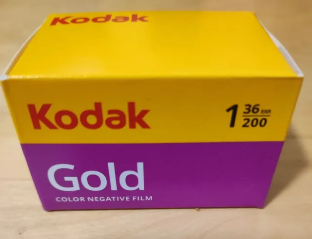 Kodak Gold 200 - Color print film 135 (35 mm) ISO 36exp #6033997 Exp 09/25