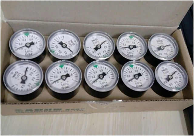SMC G46-10-01 Analogue Positive Pressure Gauge Back Side 1Mpa, Connection ✦KD