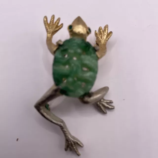 Vintage Signed  De Nicola Jade 2 Tone Metal Frog Brooch