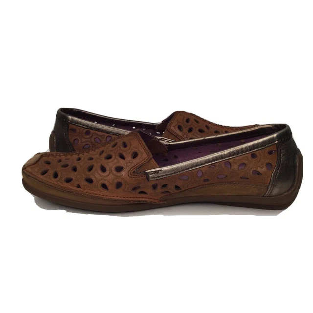 Taos  Women’s US 6 W Casual Flats  Slip On Shoes Moccasin  Cut Out Leather Brown