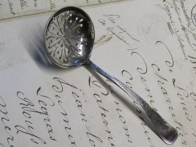 GORGEOUS ANTIQUE 1903 SILVER SUGAR SIFTER LADLE SPOON STRAINER 22gram