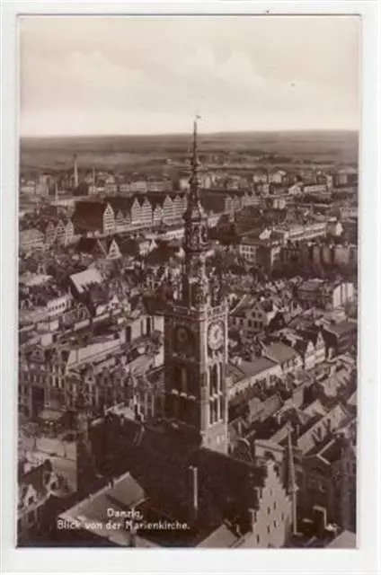 39072581 - Danzig Danzig / Gdansk mit Blick von der Marienkirche ungelaufen