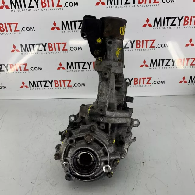 Transfer Sub Assy Box Mitsubishi Delica D5 Cv5W 2.4